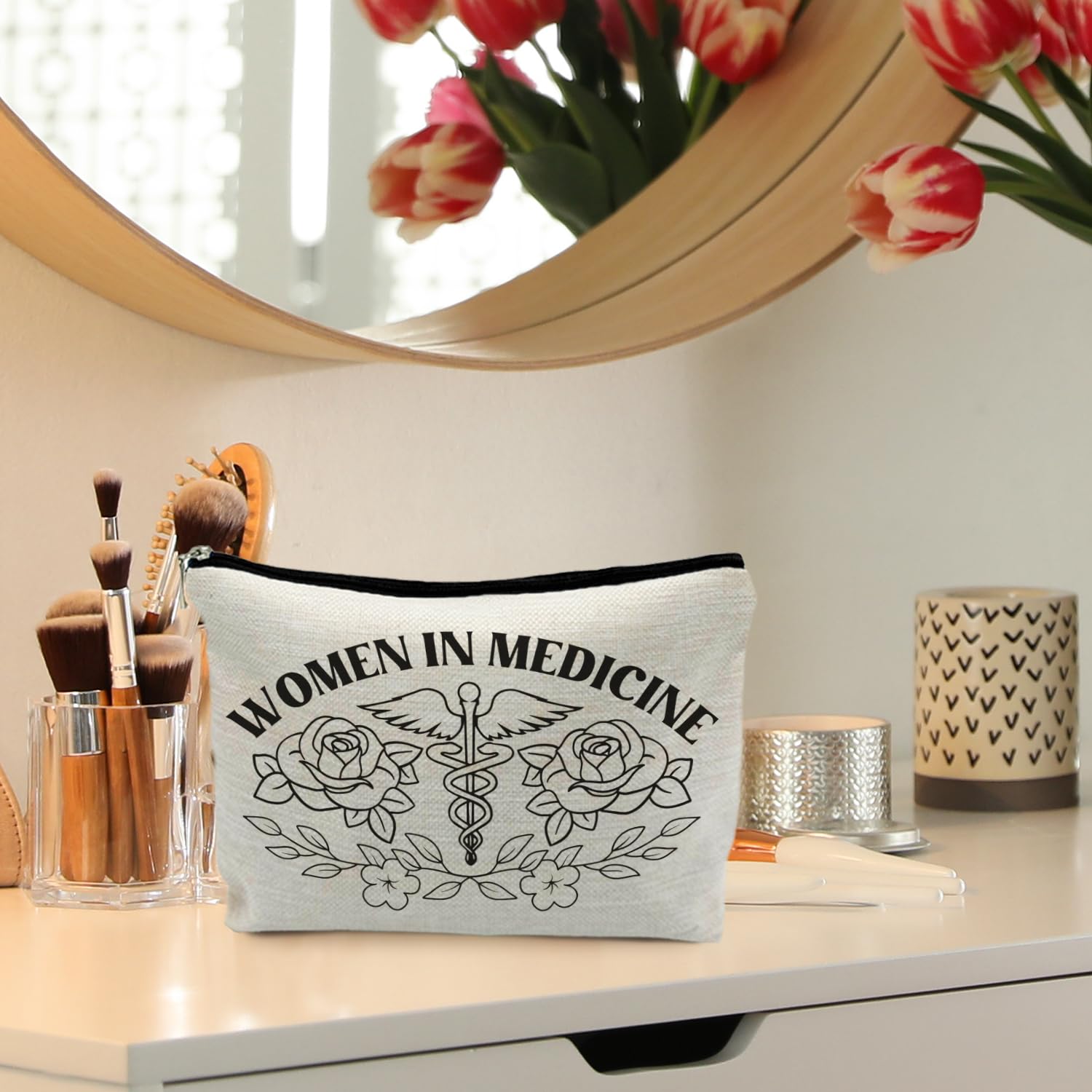 RYYCDOI pharmacist gifts for women, women in medicine makeup bag, pharmacy gifts for coworkers, pharmacy technician gifts, medicine women cosmetic bag makeup pouch