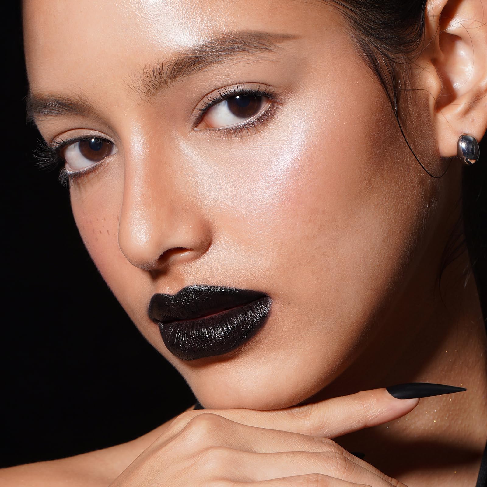 Oulac Black Lipstick for Women, Halloween Matte Lipsticks, Full Coverage Lip Color, Satin Matte Finish, Cream Texture, Hydrating, Infused with Hyaluronic Acid, Vegan & Clean Beauty 4g SG16