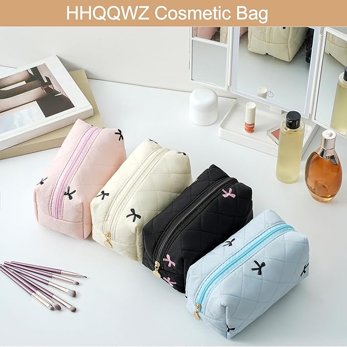 HHQQWZ Makeup Bag Travel Cosmetic Bag for Women Girls, Zipper Make Up Pouch, Floral Flowers Toiletry Organizer Makeup, Portable Storage Cosmetic Travel Cloth Bag (Sky Blue)