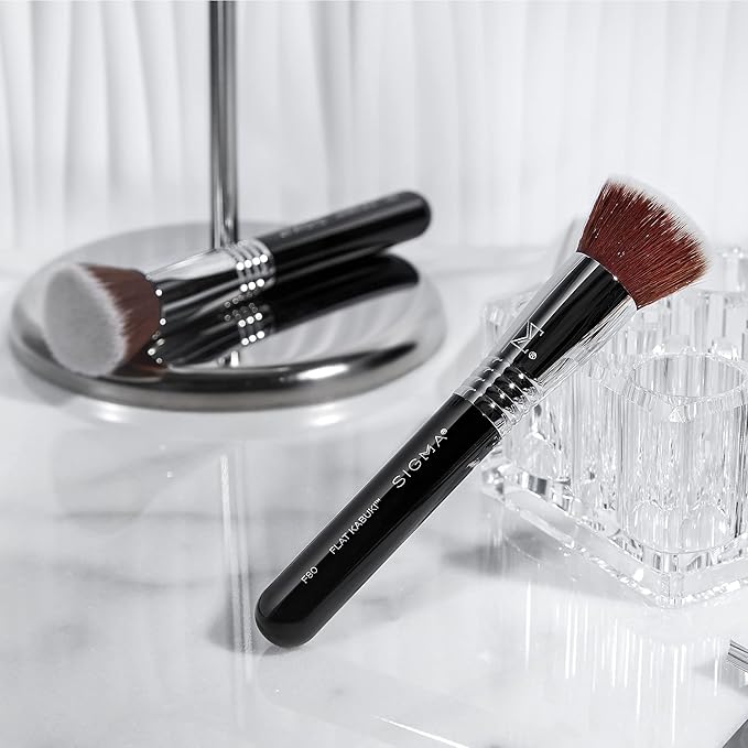 Sigma Beauty F80 Flat Kabuki™ Brush