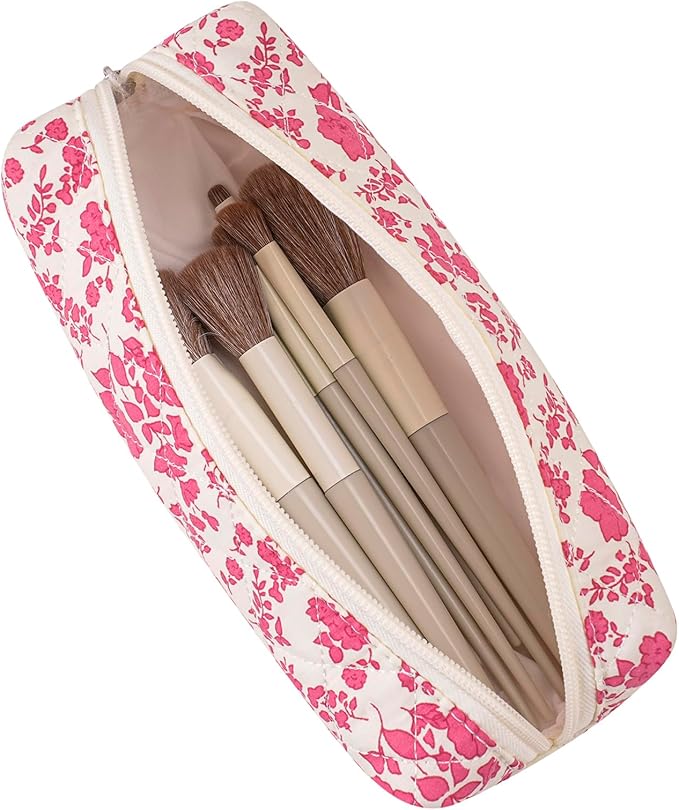 HHQQWZ Cute Floral Cotton Makeup Brush Cosmetic Bag for Women, Travel Quilted Zipper Make Up Bag, Flowers Toiletry Organizer Case Kawaii Makeup Cosmetic Travel Cloth Pouch (Big Red Floral)
