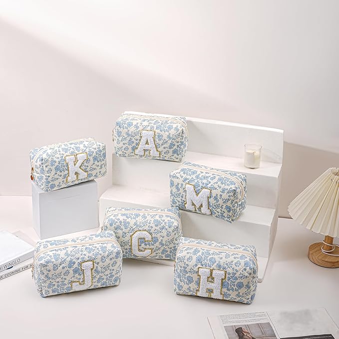 JOVAKIT Alphabet Makeup Bag Cosmetic Bag for Women, Christmas Gifts for Girls Age 6-18, Floral Flowers Coquette Travel Toiletry Zipper Make Up Pouch Organizer Trendy Stuff (Blue Floral L)