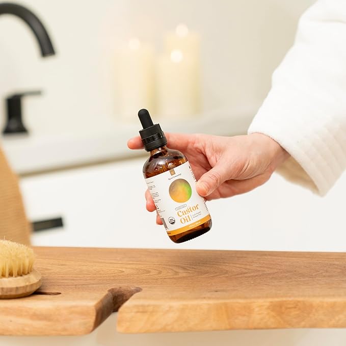 River Cosmetics Organic Castor Oil, Cold Pressed in Glass Bottle for Naturally Nourishing Hair Care and Skincare, USDA Certified Organic 100% Pure Castor Oil, Hexane Free, 4 Fl Oz.