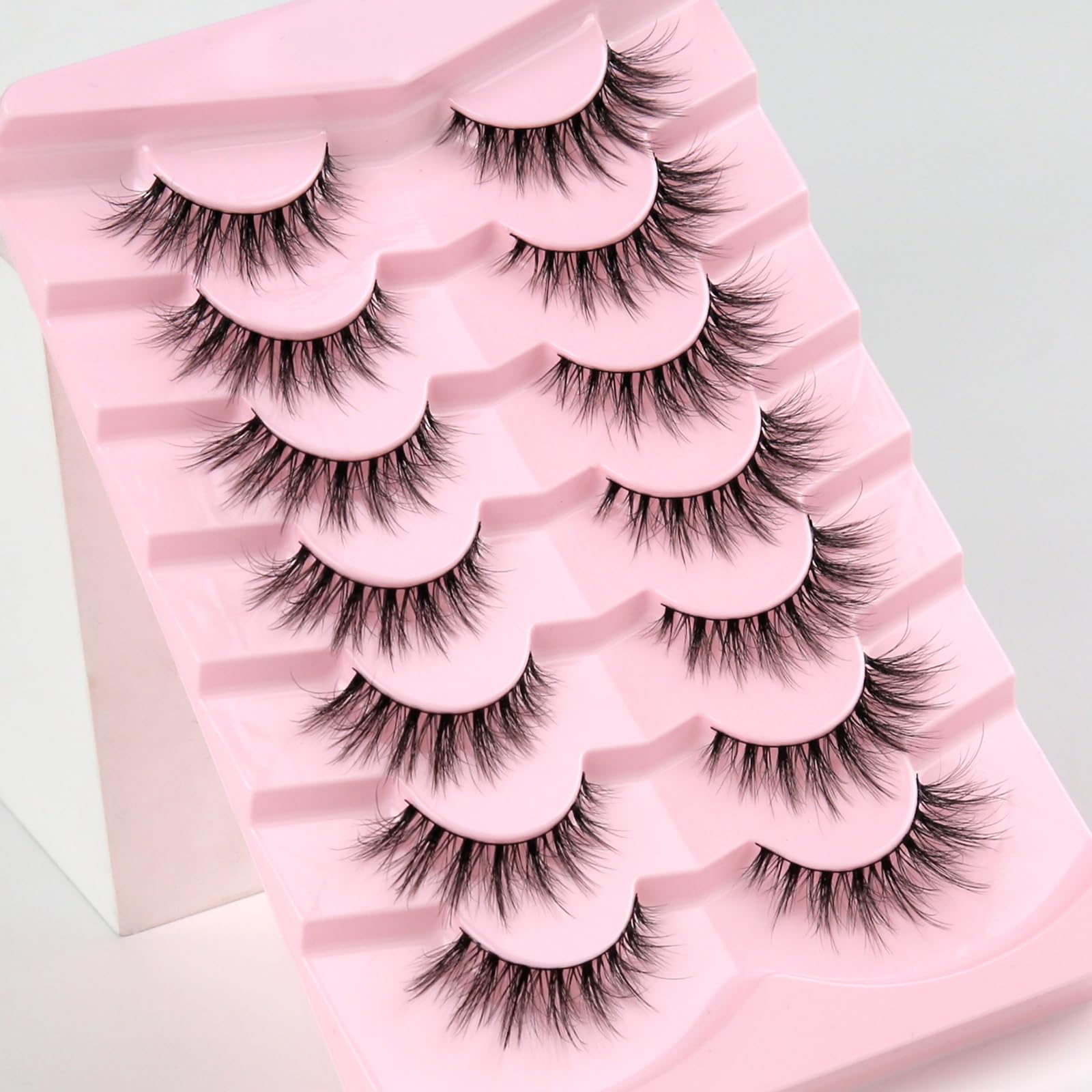 Lashes Natural Cat Eye Lashes Wispy Eyelashes 15mm False Eyelashes Wispy Lash Strips 3D Volume Fake Eyelash Thin Cotton Band Soft Eye Lash Pack 7 Pairs Siligli