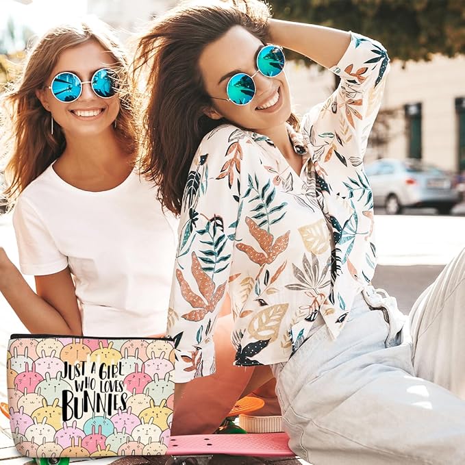 Cute Bunnies Makeup Bag Bunny Gifts Cosmetic Travel Bag Bunny Accessories Decor Stuff for Animal Bunnies Lovers Women Breeder Coworker Girls Best Friend Funny Skincare Bags for Christmas Birthday