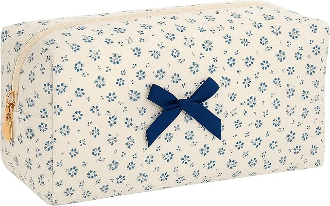 OIMEI Floral Quilted Cotton Makeup Bag for Women, Large Capacity Travel Cosmetic Pouch with Zipper, Cute Toiletry & Brush Organizer, Kawaii Makeup Storage Case – Navy Floral