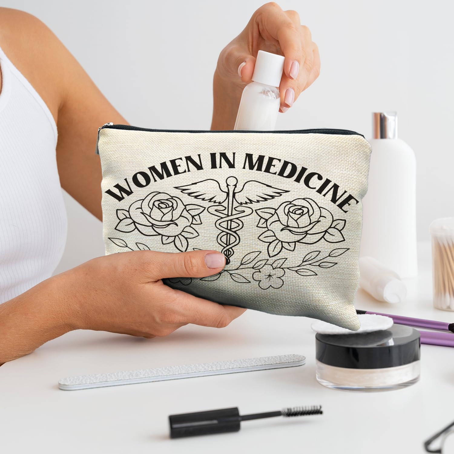 RYYCDOI pharmacist gifts for women, women in medicine makeup bag, pharmacy gifts for coworkers, pharmacy technician gifts, medicine women cosmetic bag makeup pouch