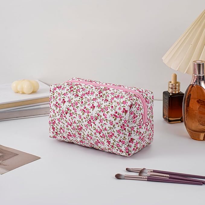 HHQQWZ Makeup Bag Travel Cosmetic Bag for Women Girls, Zipper Make Up Pouch, Floral Flowers Toiletry Organizer Makeup, Portable Storage Cosmetic Travel Cloth Bag (Pink Bow Tie+Flower-Red)