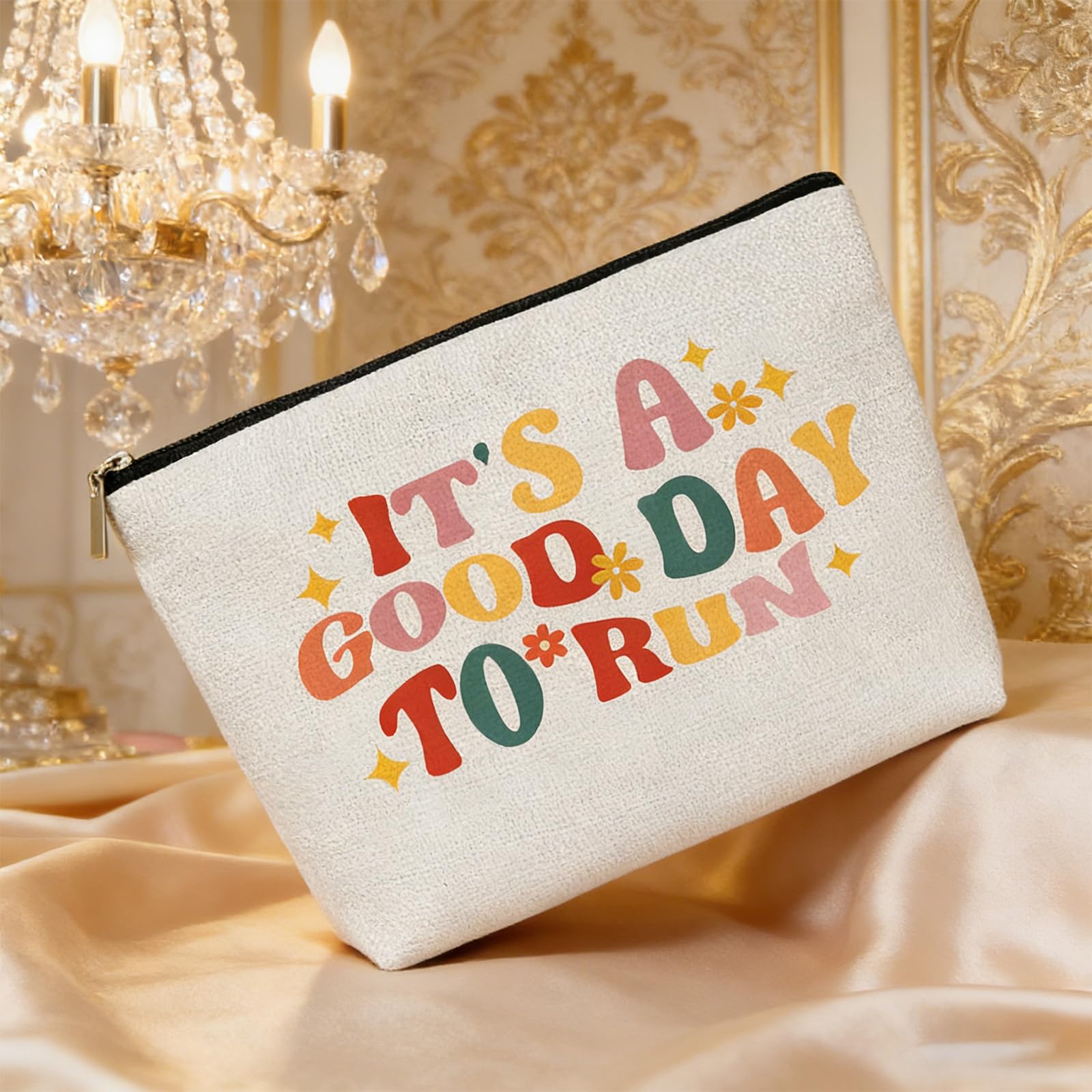 Running Makeup Bag, Gifts for Runners Women,Marathon Lovers, Women's Sport Accessories for Women, Birthday Christmas Valentines Day Presents for Her,It's a Good Day to Run Cosmetic Bags for Purse
