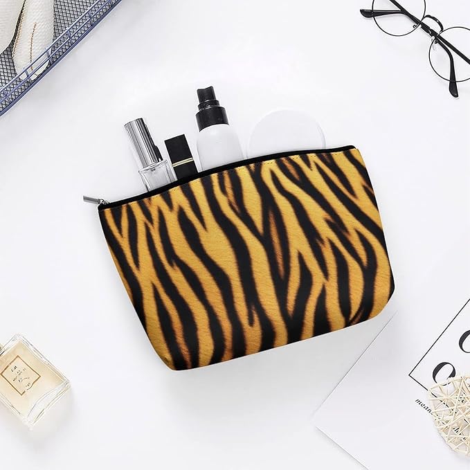 Meaudiwes Women's Toiletry Bag, Travel Cosmetic Bag, Large Makeup Case, Wild Animal Tiger Skin Stripe Personality Fashion Zipper Cosmetic Case