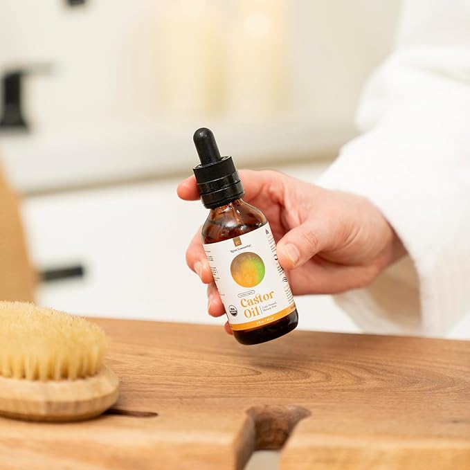 River Cosmetics Organic Castor Oil, Cold Pressed in Glass Bottle for Naturally Nourishing Hair Care and Skincare, USDA Certified Organic 100% Pure Castor Oil, Hexane Free, 2 Fl Oz.