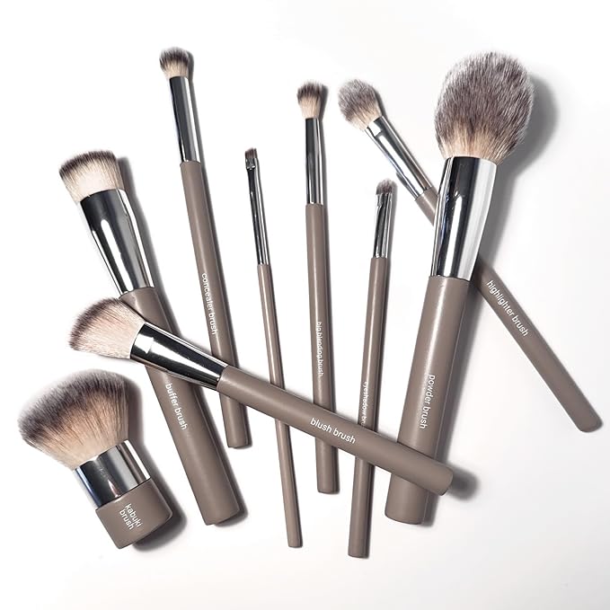 Sandstone Scandinavia Highlighter Brush