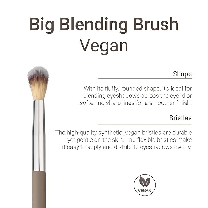 Sandstone Scandinavia Eyeshadow Blending Brush