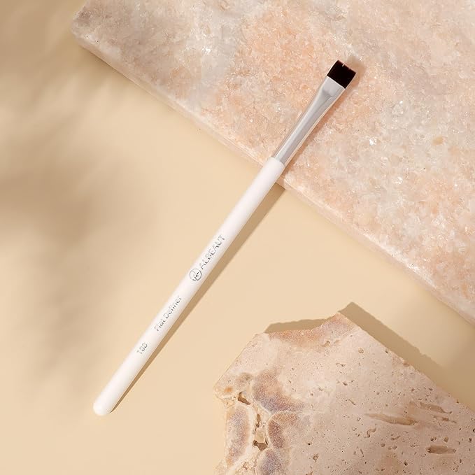 Albeaut Flat Eyebrow Concealer Brush, Eyeliner Definer Makeup Brush