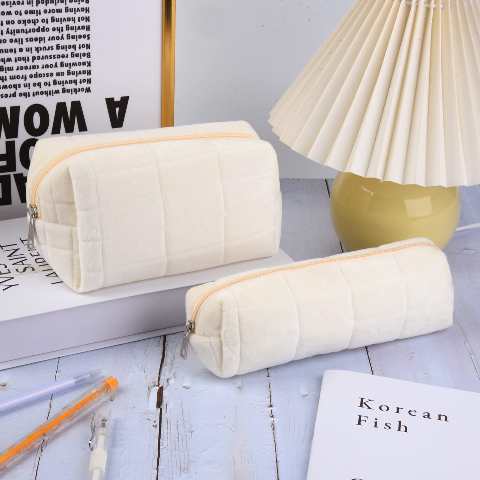 SOIDRAM Makeup Bag Checkered Cosmetic Bag Plush White Makeup Pouch 1Pcs Large Capacity Makeup Bags and 1Pcs Makeup Brushes Storage Bag Travel Toiletry Bag Organizer
