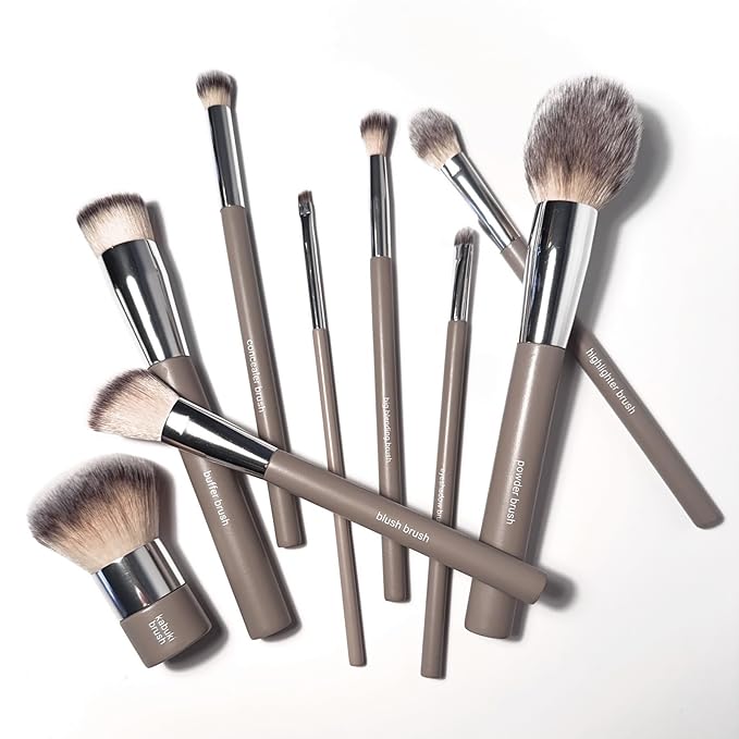 Sandstone Scandinavia Flat Top Foundation Brush