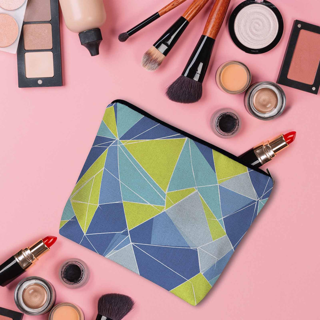 Kalygon Woman Makeup Bag Triangle, Geometric Stripe Triangle Makeup Bags Travel Cosmetic Bags Toiletry Makeup Organizer Pencil Pouch Make Up Cosmetic Bag For Owners Lady Birthday Gifts