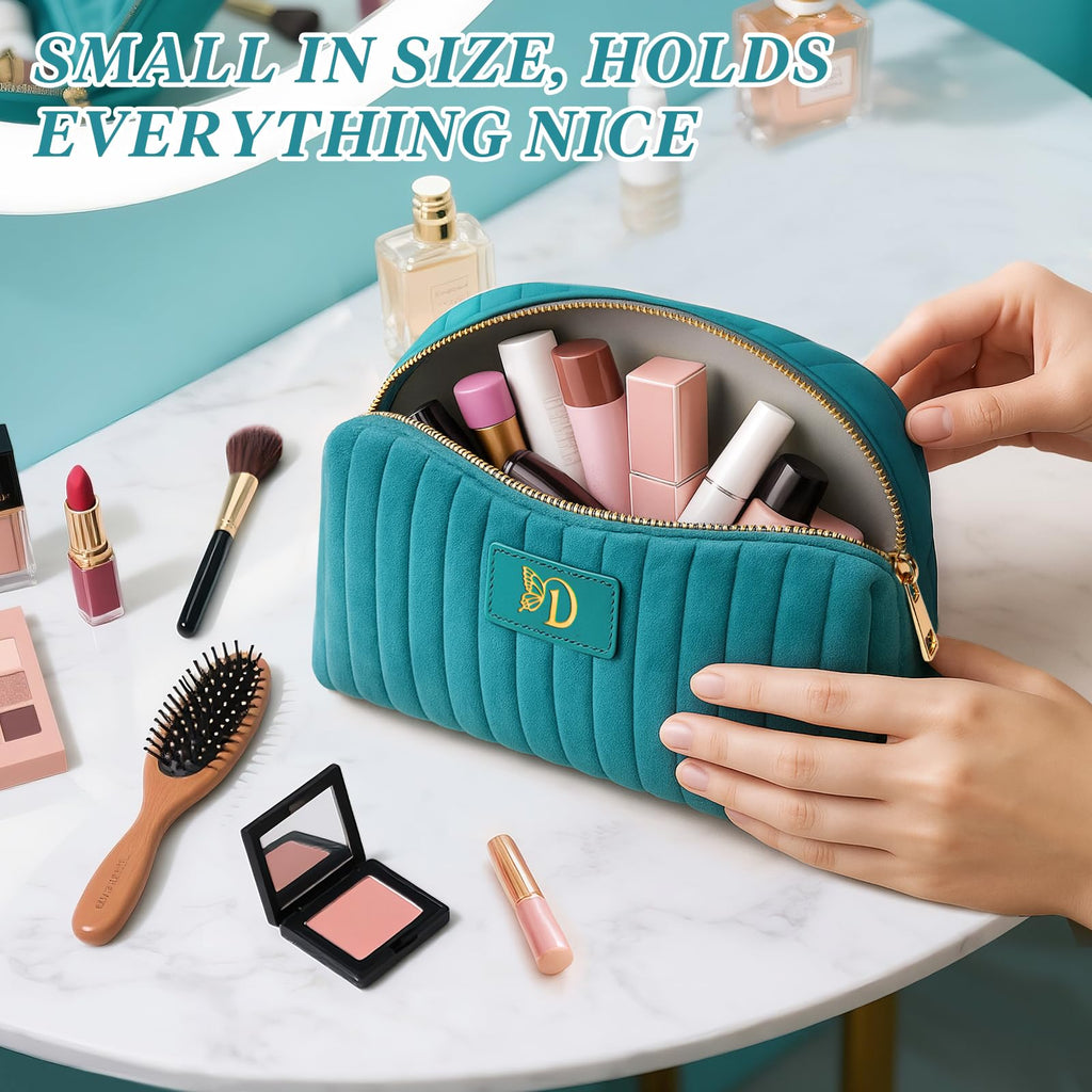 BagUrshion Monogrammed Make Up Bags for Women,Personalized Cosmetic Bags Women,Small Quilted Makeup Pouch,Cute Makeup Bag Travel,Birthday Gifts for Teen Girl (Blue D)