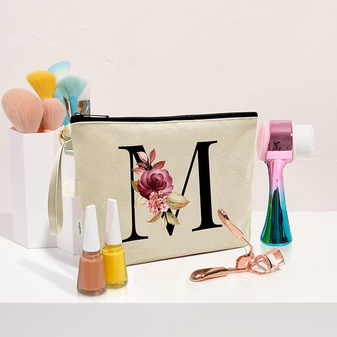 Vavabox A-Z Personalized Makeup Bag, Birthday Gifts for Women Mom, Gifts for Best Friend, Bride Bridesmaid Cosmetic bag (M, Cream Yellow)