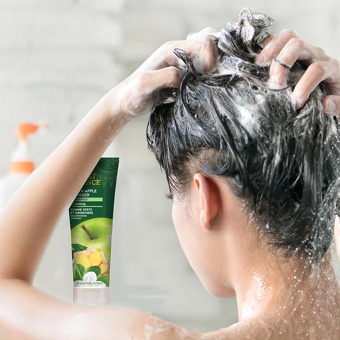 Desert Essence Green Apple and Ginger, Volumizing Shampoo, 8 oz