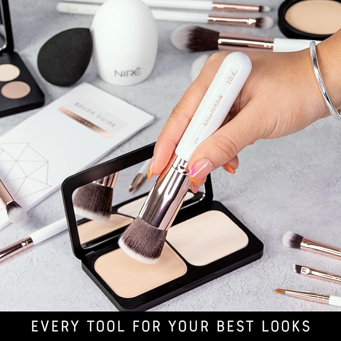 Niré Beauty Travel Makeup Brush Set with Case, 15 Piece, White