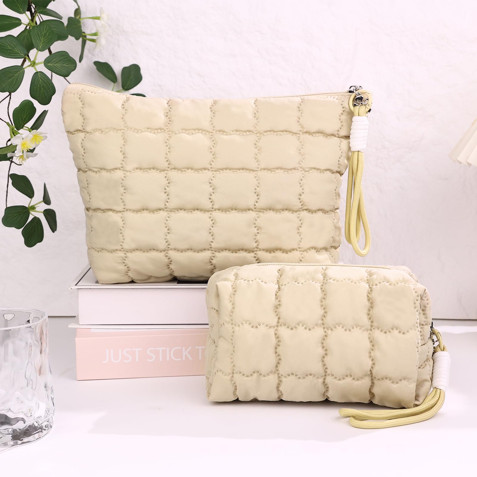 Richeart Makeup Bag Travel Toiletry Bag - Checkered Down Cotton Makeup Pouch for Women with Cosmetic and Pencil, Aesthetic Khaki Design, Small