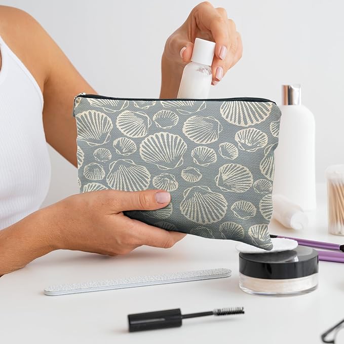 RYYCDOI Coastal Beach Makeup Bag - Aesthetic Sea Shell Cosmetic Pouch for Women, Beach Gifts, Vacation Gifts, Light Blue Beachy White Pouch