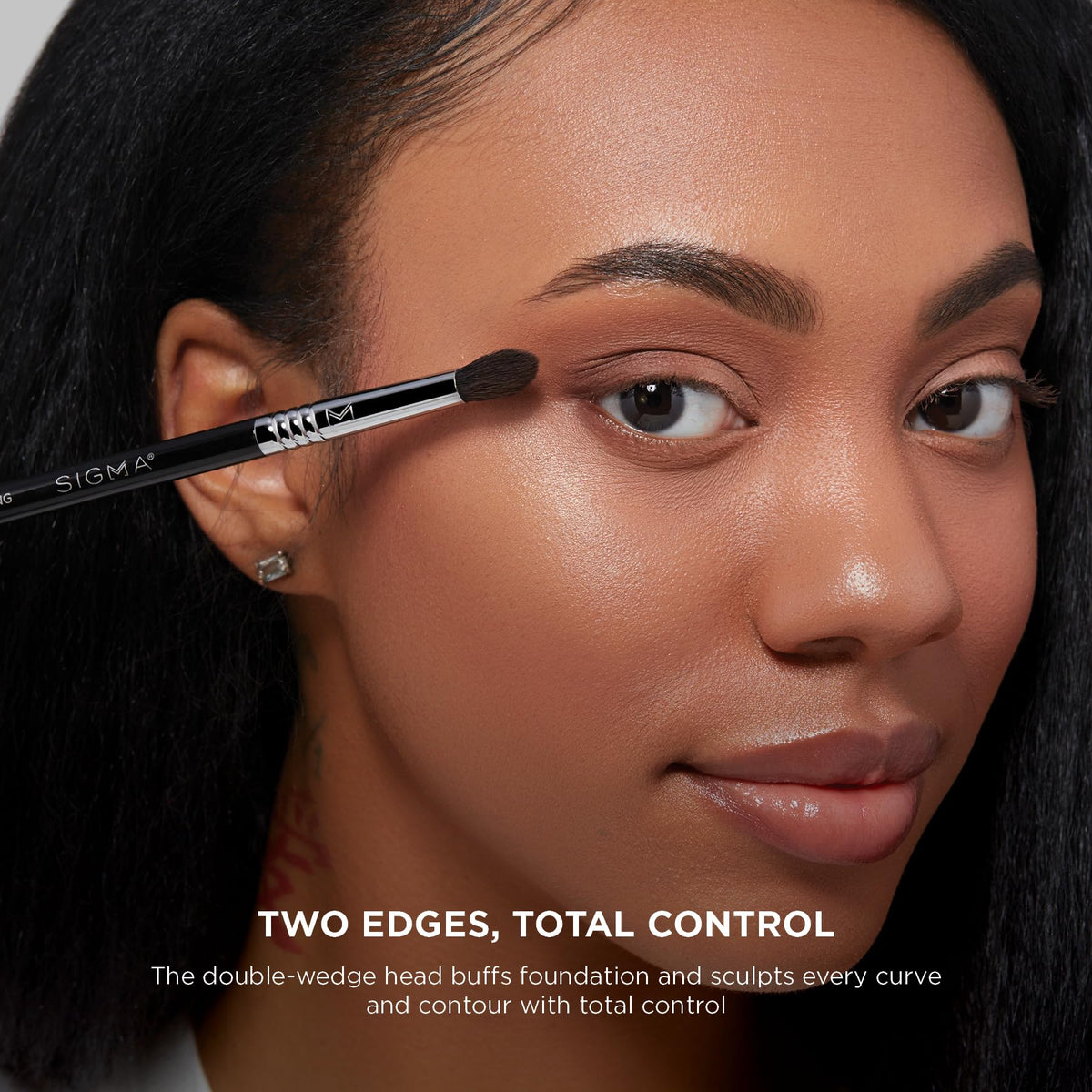 Sigma Beauty E45 Small Tapered Blending Brush - Crease Eyeshadow Brush