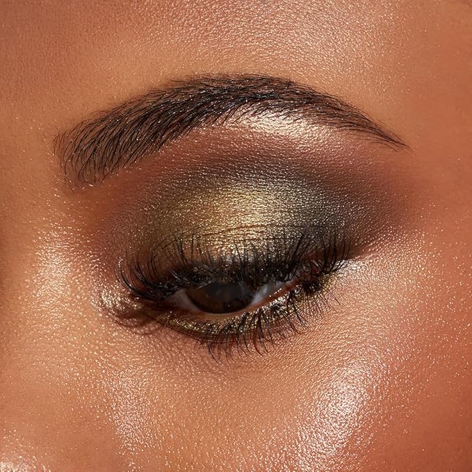 Sigma Beauty Caramel Apple Eyeshadow Quad — Makeup Eyeshadow Quad with a Buttery Soft Formula and Buildable, Blendable Shades for a Flawless Eye Look, Designed for All Day Wear