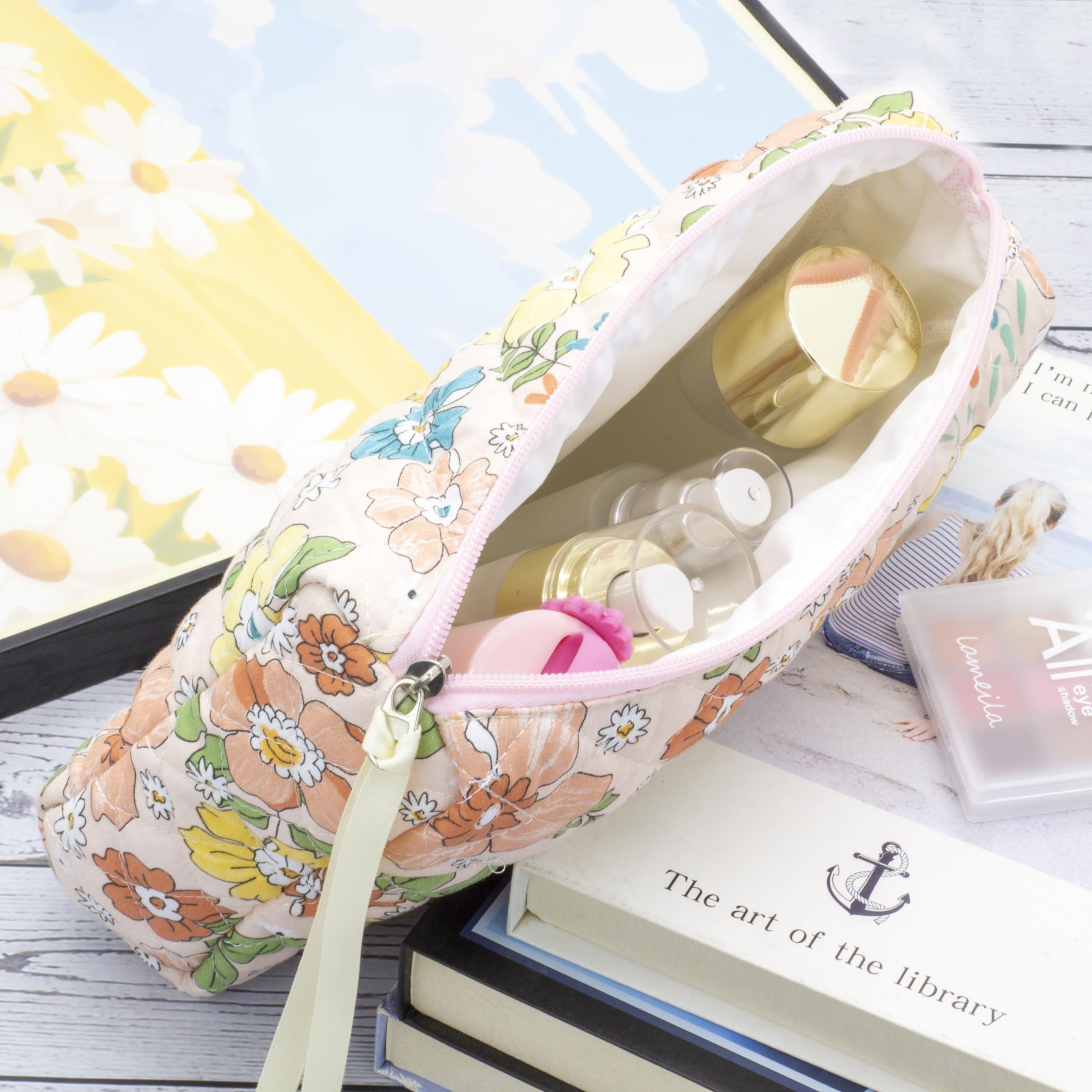 Quilted Makeup Pouch for Women, Travel Cosmetic&Toiletry Bag,Floral Orange