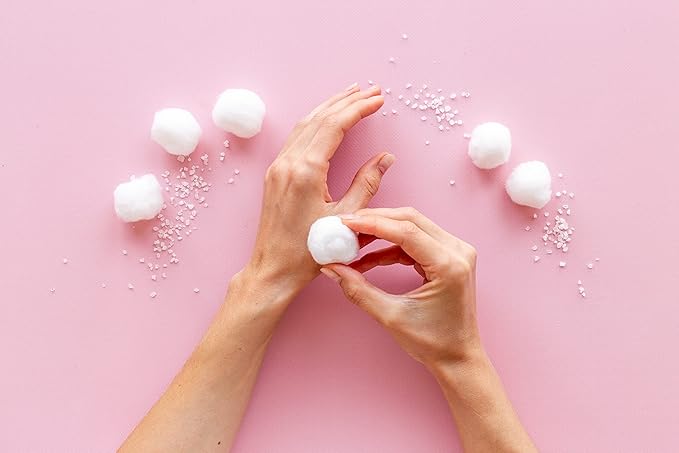 DecorRack 200 Large Cotton Balls, 100% Pure Cotton, Soft and Absorbent