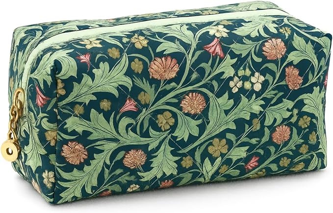 OIMEI Floral Quilted Pouch Cotton Makeup Bag for Women, Large Capacity Travel Cosmetic Pouch with Zipper, Cute Toiletry & Brush Organizer, Kawaii Makeup Storage Case – Garden Green