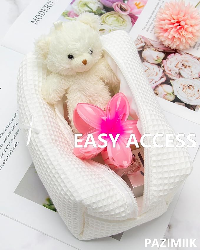 PAZIMIIK Cozy Makeup Bag for Women,Zipper Cosmetic Pouch,Waffle Cream White
