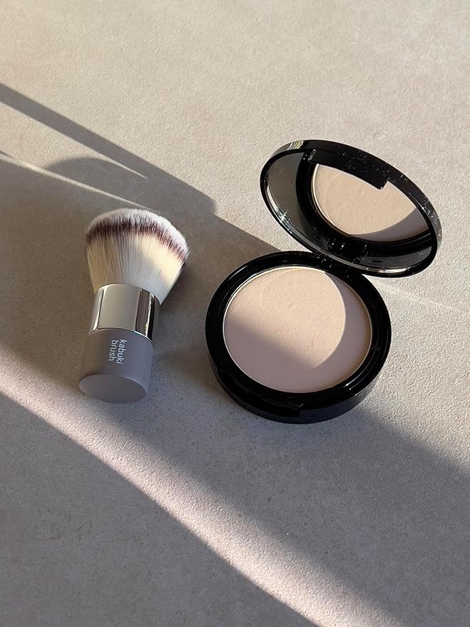 Sandstone Scandinavia Kabuki Brush