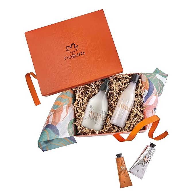 Natura - Ekos Castanha Collection Bio-Beauty Gift Set (4 Products) - Body Lotion, Hand Cream, Foot Cream, Shower Gel - Gift Box - Vegan Skin Care - Brazilian Beauty Secrets - Self Care & Body Care