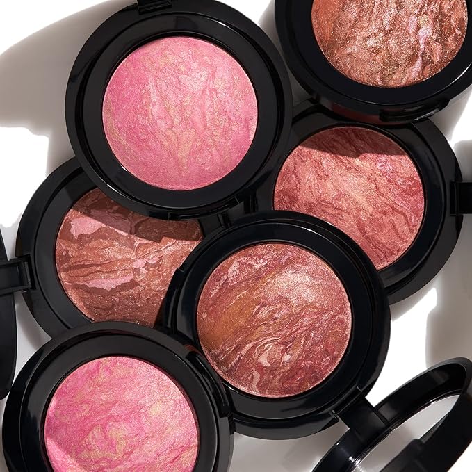 LAURA GELLER NEW YORK Baked Blush-n-Brighten for Mature Skin - 06 Sunswept - Powder Blush Won't Settle into Fine Lines - Buildable Natural Finish – Longlasting Formula - Made in Italy