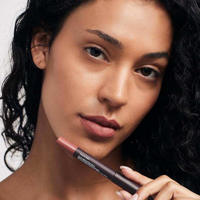 VASANTI Matte Crush Lipstick Pencil (Peachy Keen) | Long-Lasting, Water-Resistant Lip Liner Pencil that Won’t Smudge | Highly Pigmented, Soft Matte Lip Pencil