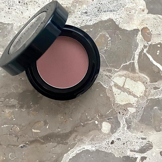 Sandstone Scandinavia Hypoallergenic Eyeshadow (414 Light Rose)