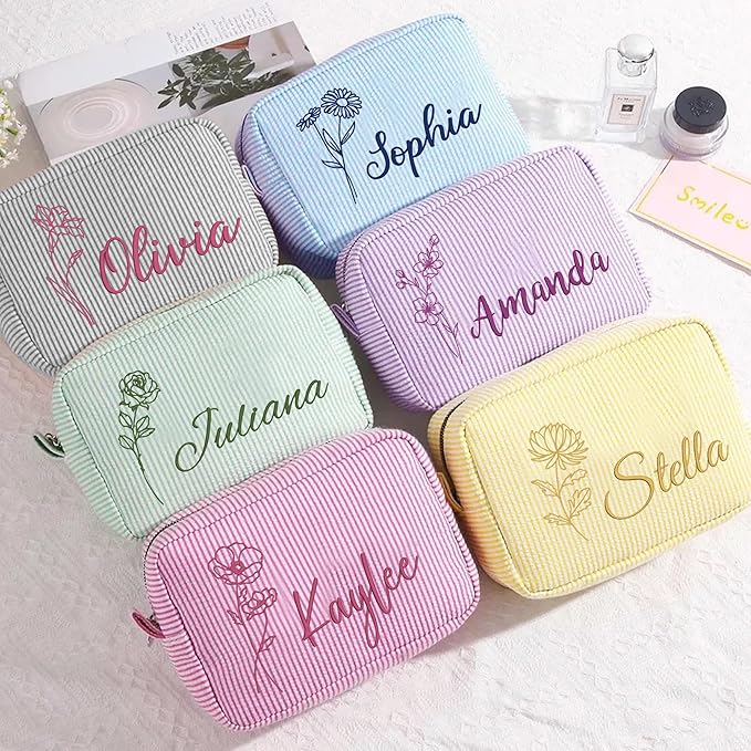 Yofair Personalized Makeup Bag with Name, Bridesmaid Gifts Large Capacity Travel Toiletry Case Custom Seersucker Cosmetic Bags Wedding Birthday Gifts for Girls Women