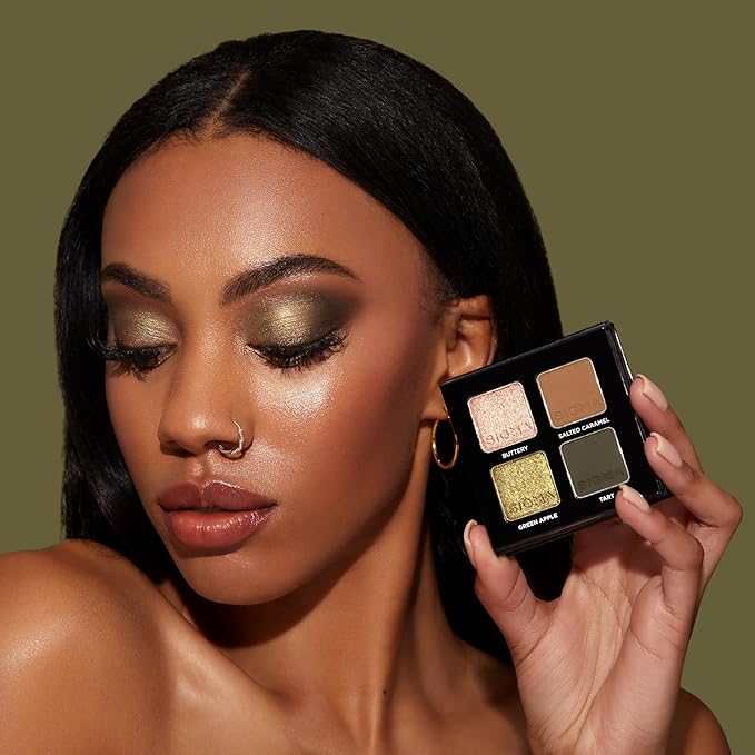 Sigma Beauty Caramel Apple Eyeshadow Quad — Makeup Eyeshadow Quad with a Buttery Soft Formula and Buildable, Blendable Shades for a Flawless Eye Look, Designed for All Day Wear