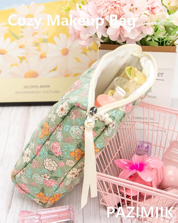Quilted Makeup Pouch for Women, Travel Cosmetic&Toiletry Bag,Green Flower