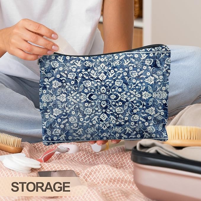 RYYCDOI Vintage Blue Chinoiserie Floral Makeup Bag, Blue and White Flower Cosmetic Bags for Women, Retro Grandmillennial Indigo Floral Zipper Makeup Pouch