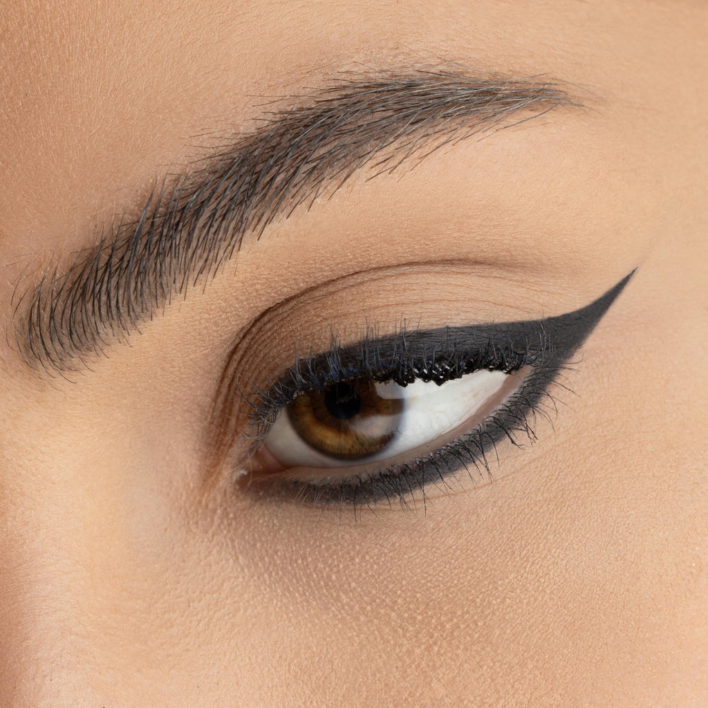 Radiant Professional Waterproof Eyeliner Pencil, 01 Black