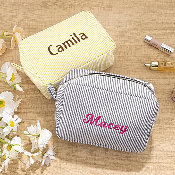 MT WORLD Cosmetic Bag Personalized Makeup Bag for Women Girls Seersucker Preppy Bridesmaid Makeup Bag Cute Aesthetic Toiletry Bag Girls Handbags Purses (Yellow)