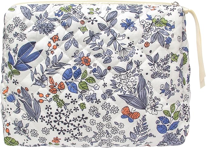 Quilted Makeup Pouch for Women, Travel Cosmetic&Toiletry Bag,Leaf White
