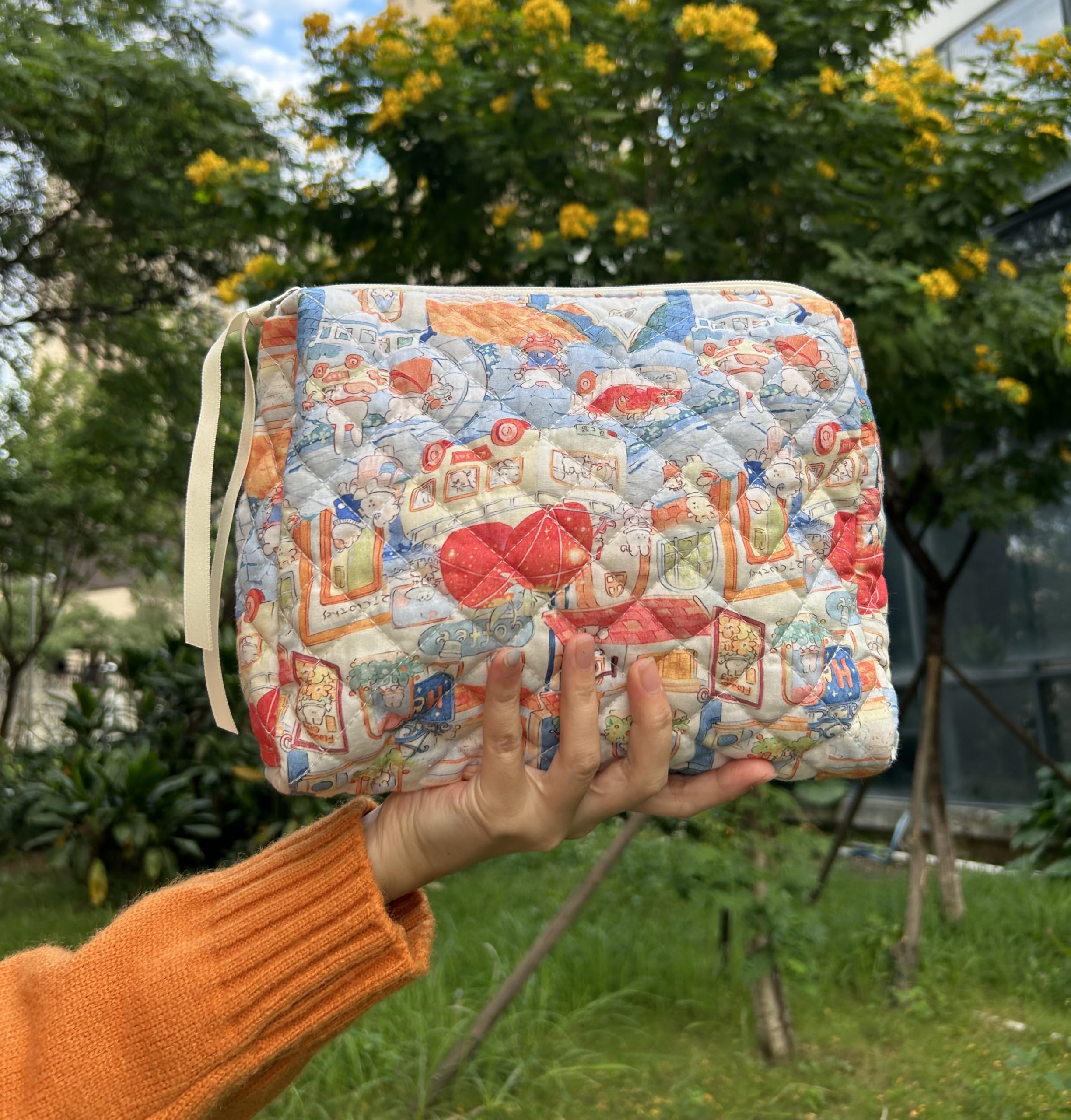 PAZIMIIK Quilted Makeup Bag Large Travel Zipper Soft Cosmetic Pouch for Women Girls Make Up,Little Bunny