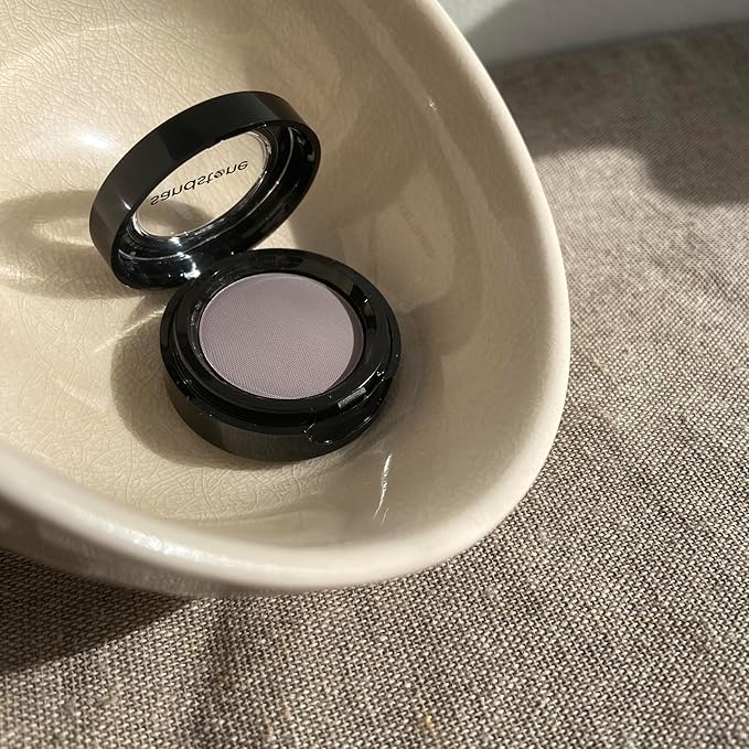 Sandstone Scandinavia Hypoallergenic Eyeshadow (522 Grey Lady)